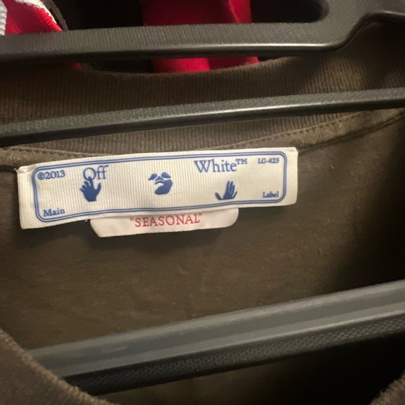 Off-white olive green diagonal tee-seasonal release - Picture 4 of 5